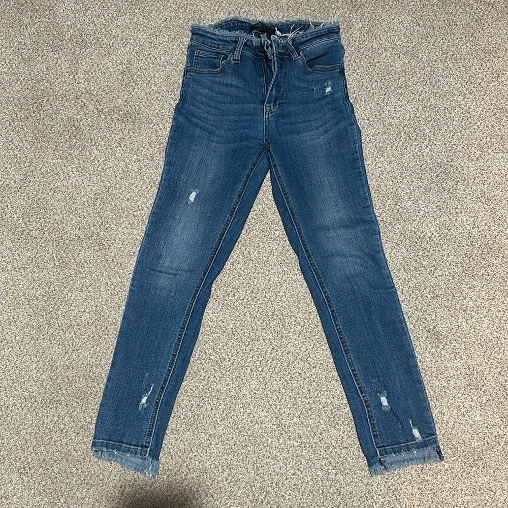 Raw hems straight jeans
